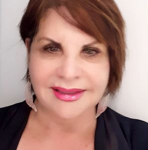 Meet your Posher, Sonia